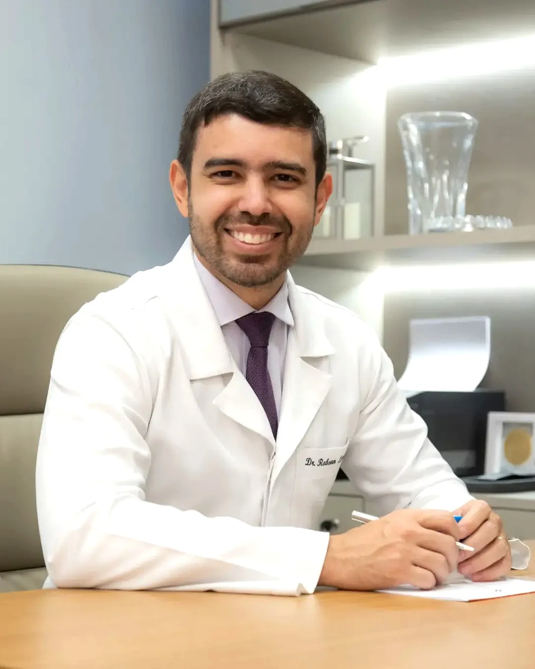 Dr. Robson Laranja, urologista